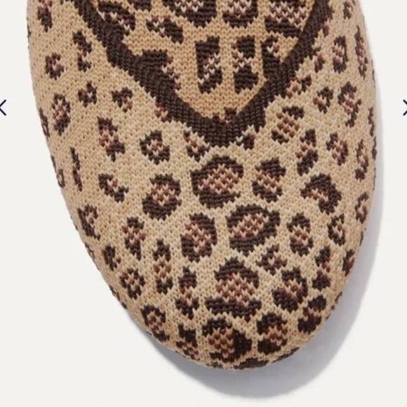 *Limited Edition* Rothy's The Flat CHEETAH
SIZE: 8,9.5,10 - Picture 12 of 14